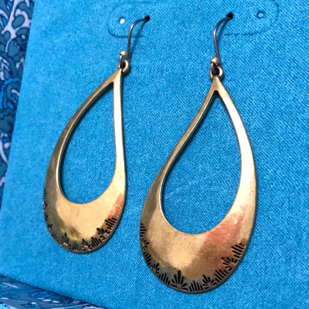 Lucky Brand Hoop tear drop earrings Gold - Picture 4 of 4